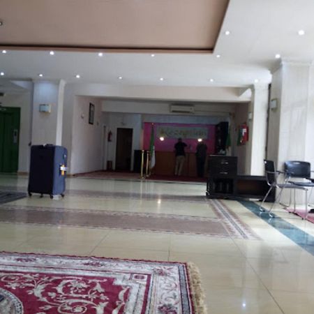 Hotel De L'Aeroport Algiers Екстер'єр фото